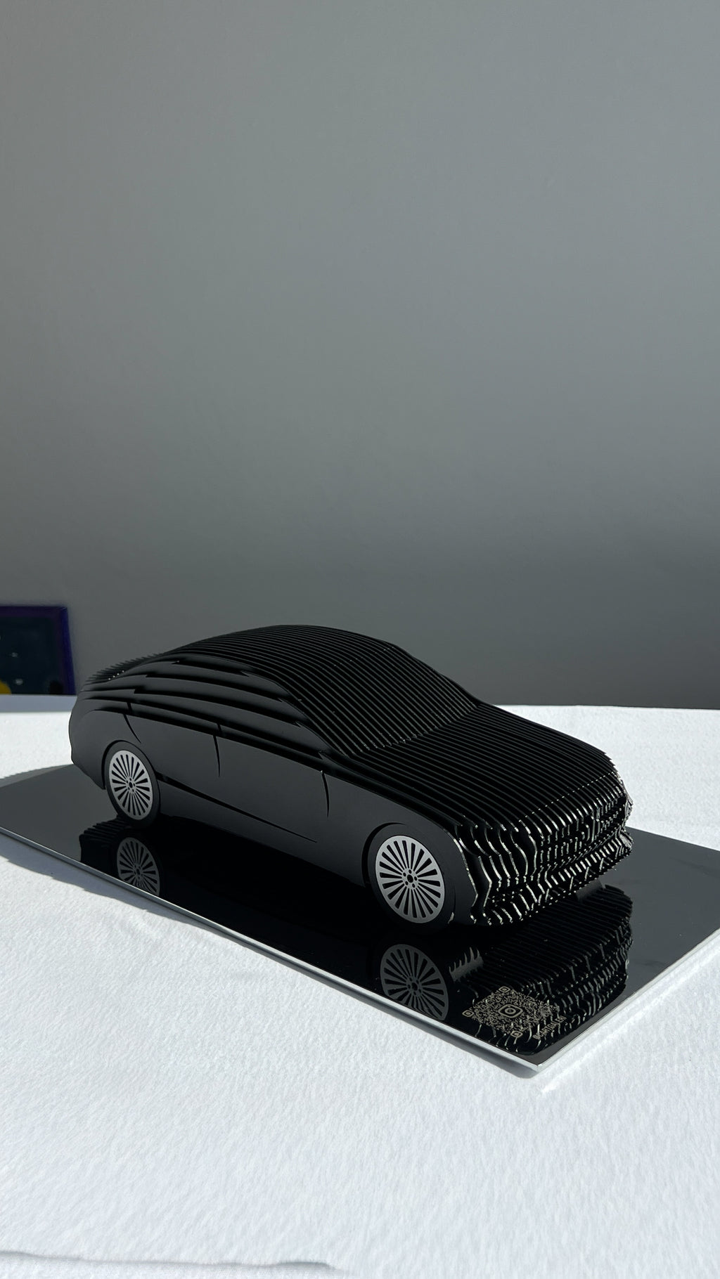 Mercedes C200 Heykeli