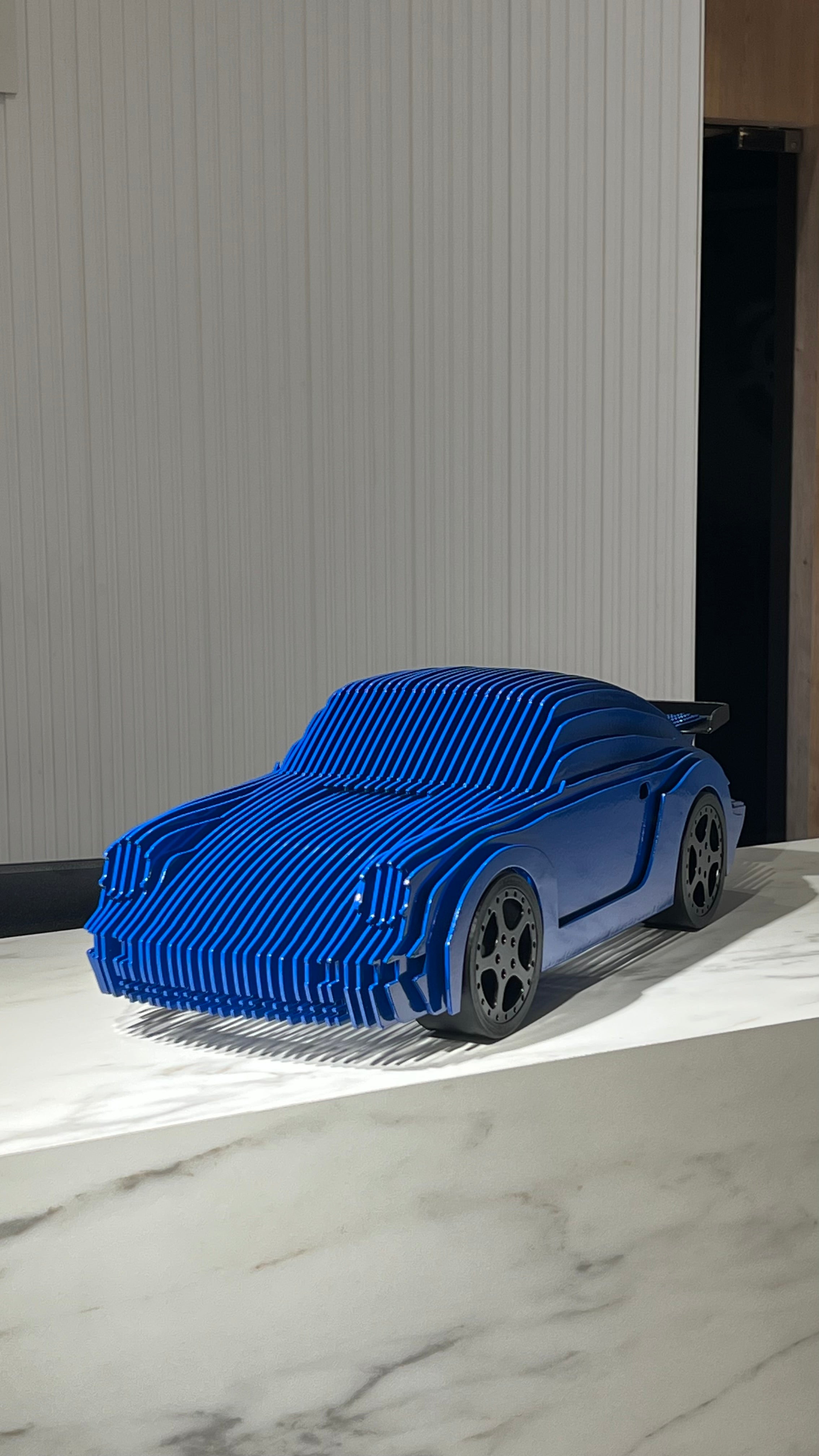 Porsche Carrera Heykeli