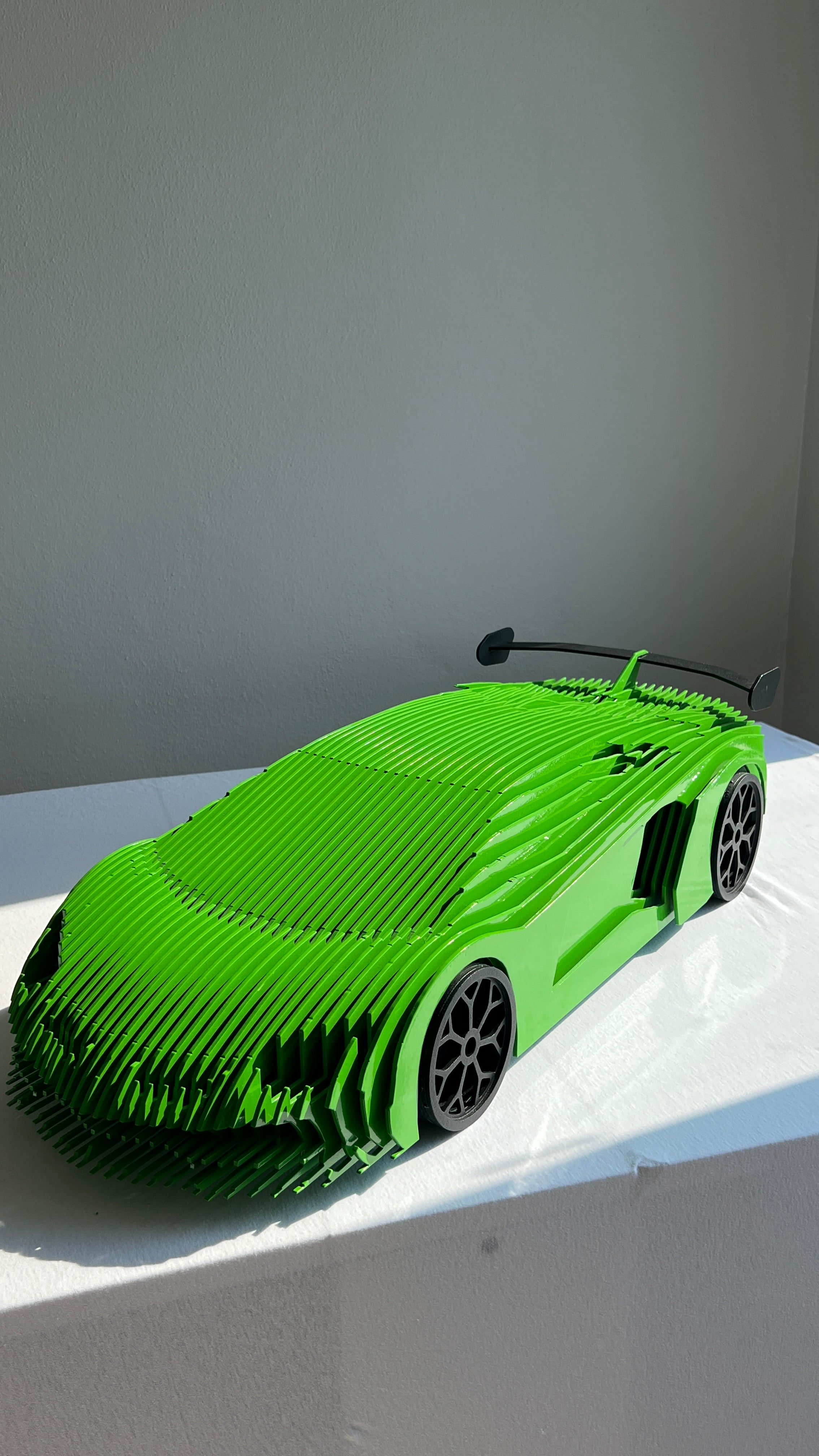 Lamborghini Aventador Heykeli