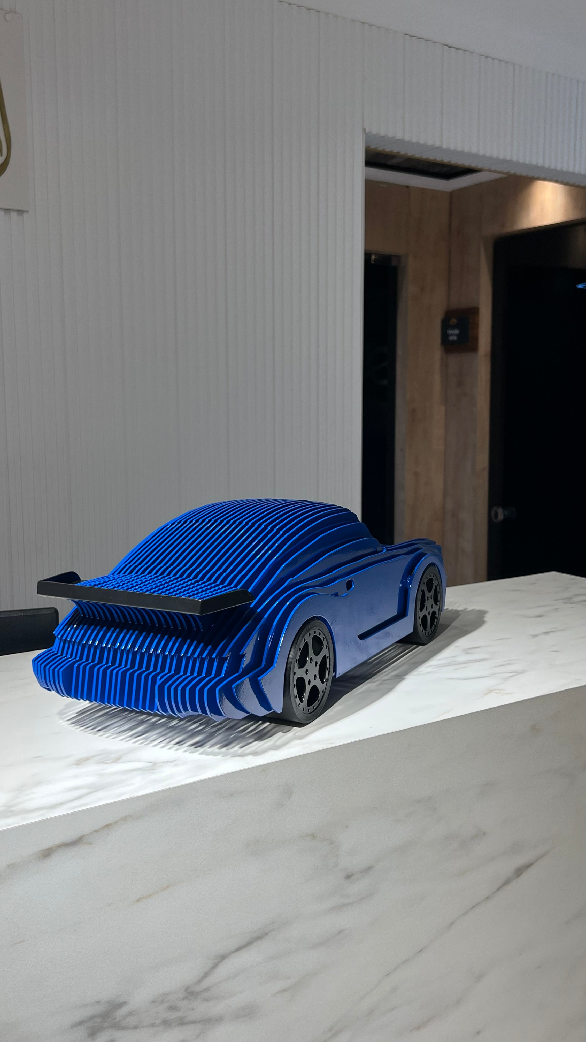 Porsche Carrera Heykeli