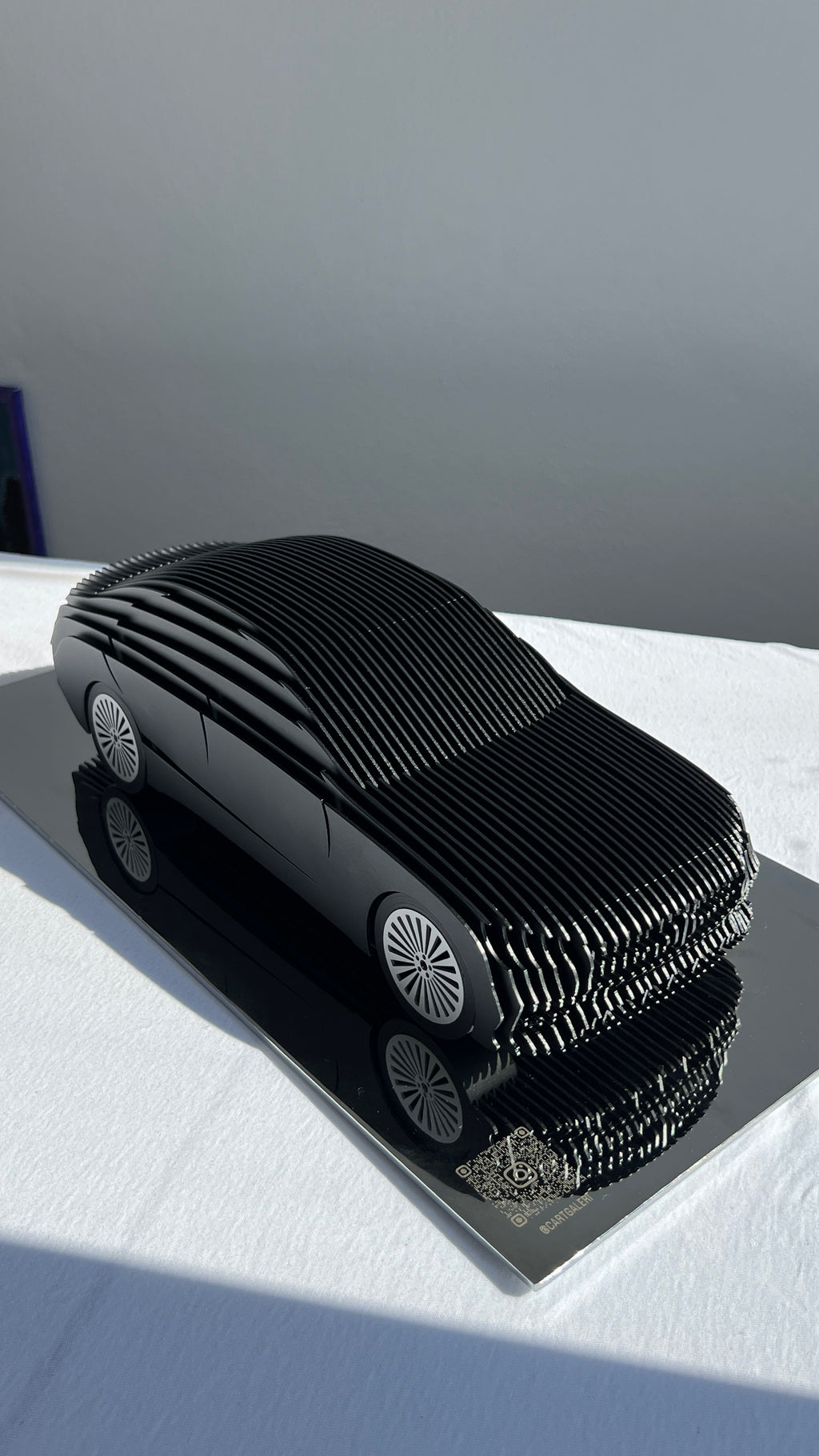 Mercedes C200 Heykeli