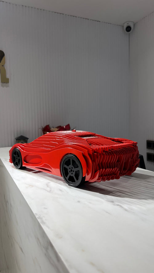 Ferrari SF90 Heykeli